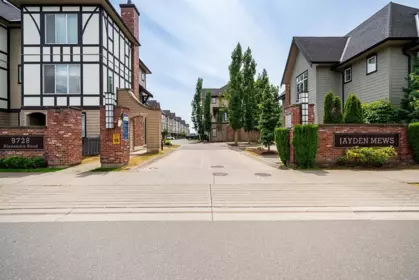 49 9728 Alexandra Road, Richmond, BC, Richmond — Townhouse for sale