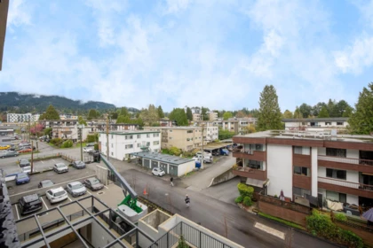 Outdoor Patio Photo of 414 110 E 17th Street, North Vancouver, BC