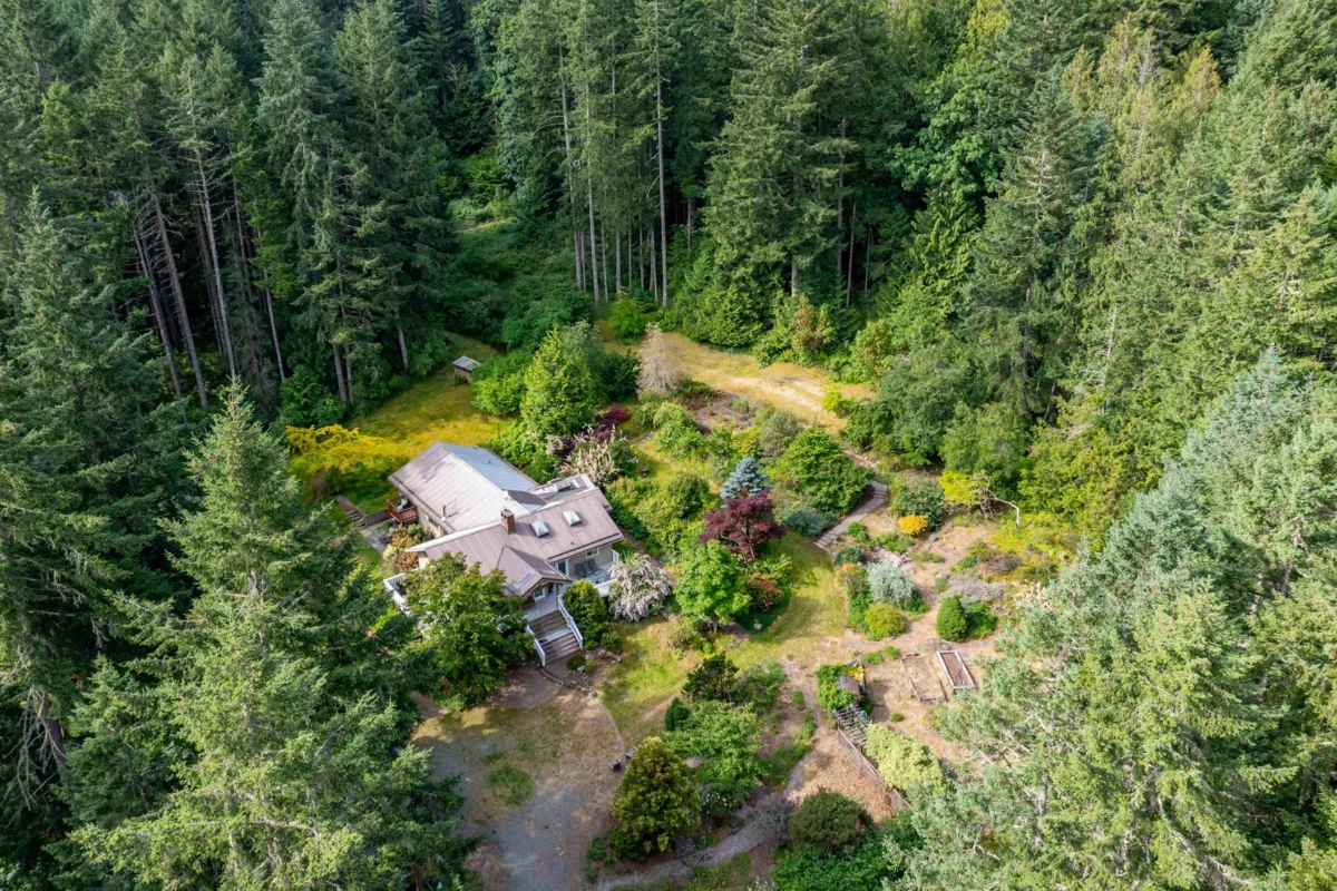 Living Room Photo of 211 Morgan Road, Galiano Island, BC