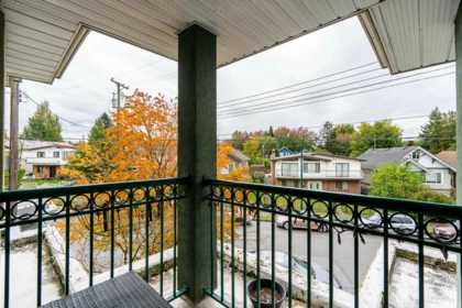 Loft / Bonus Room Photo of 212 868 Kingsway, Vancouver, BC