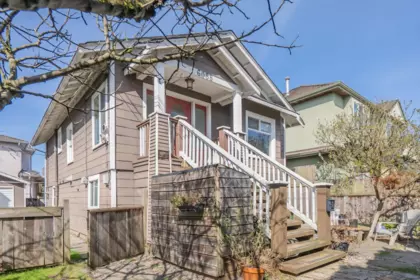 Front Yard Photo of 6085 Quebec Street, Vancouver, BC