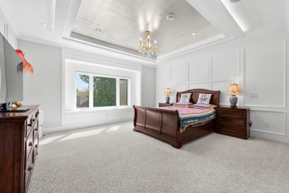 Entry Foyer Photo of 5720 Woodwards Road, Richmond, BC