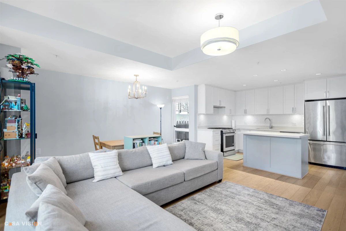 Family Room Photo of 4762 48b Street, Ladner, BC