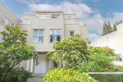 D 3439 E 43rd Avenue, Vancouver, BC, Vancouver — Townhouse for sale