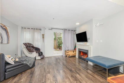 Outdoor Patio Photo of D 3439 E 43rd Avenue, Vancouver, BC