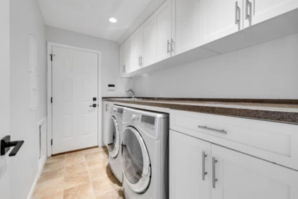 Guest Bathroom Photo of 3120 Broadway Street, Richmond, BC
