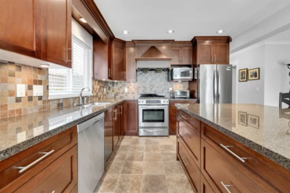 Kitchen Island Photo of 3120 Broadway Street, Richmond, BC