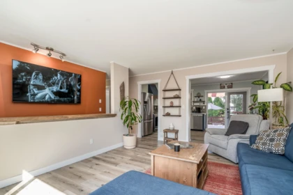 Basement Recreation Room Photo of 27366 32a Avenue, Langley, BC
