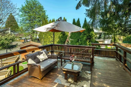 Kitchen Island Photo of 27366 32a Avenue, Langley, BC