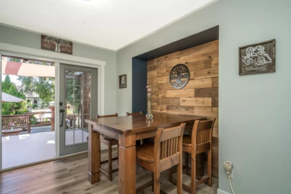 Mudroom Photo of 27366 32a Avenue, Langley, BC