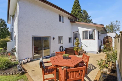 Hot Tub / Spa Photo of 474 Shannon Way, Delta, BC