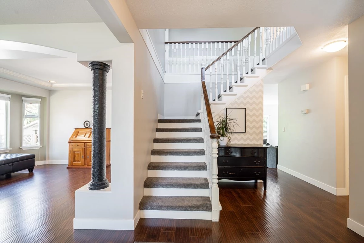 Living Room Photo of 6336 190 Street, Surrey, BC