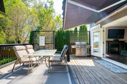 Backyard Photo of 6336 190 Street, Surrey, BC