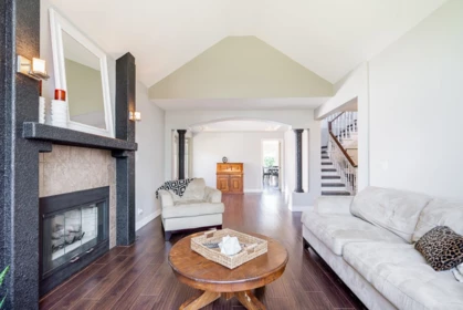 Kitchen Photo of 6336 190 Street, Surrey, BC