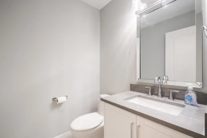 Powder Room Photo of 6336 190 Street, Surrey, BC