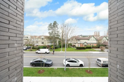 Outdoor Patio Photo of 208 15353 17 Avenue, Surrey, BC