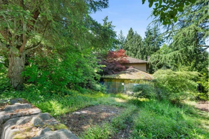 Loft / Bonus Room Photo of 14069 26a Avenue, Surrey, BC