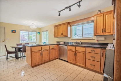 7932 Rosewood Street, Burnaby, BC, Burnaby — Single Family Residence for sale
