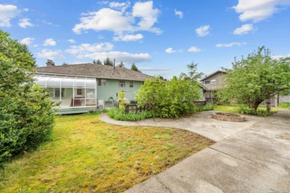 Hot Tub / Spa Photo of 11688 Darby Street, Maple Ridge, BC