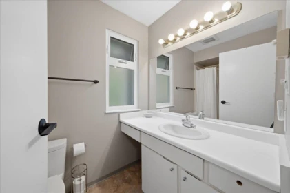 Primary Bathroom Photo of 47 1240 Falcon Drive, Coquitlam, BC