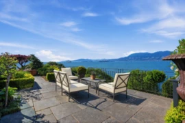 2565 Point Grey Road, Vancouver, BC
