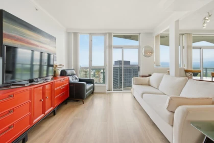 Kitchen Island Photo of 3405 1111 W Pender Street, Vancouver, BC