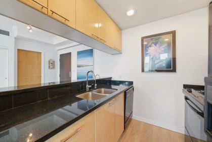 Powder Room Photo of 3405 1111 W Pender Street, Vancouver, BC