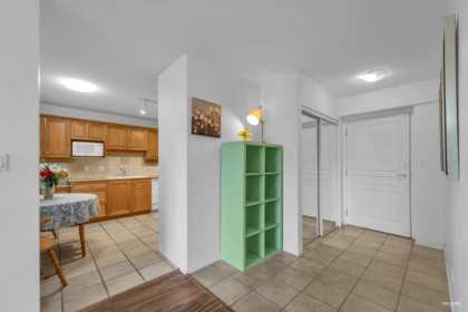Laundry Room Photo of 707 5639 Hampton Place, Vancouver, BC
