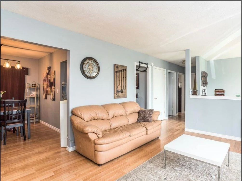 Living Room Photo of 8565 Broadway Street, Chilliwack, BC