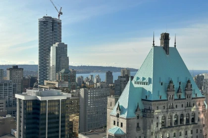 Aerial View of 3001 667 Howe Street, Vancouver, BC