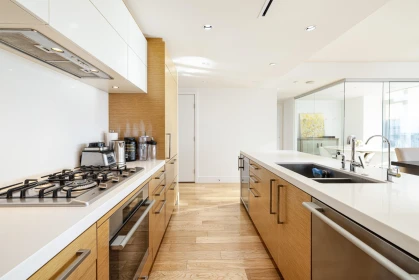Kitchen Photo of 3001 667 Howe Street, Vancouver, BC