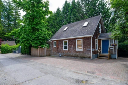 1075 Gladwin Drive, North Vancouver, BC, North Vancouver — Single Family Residence for sale