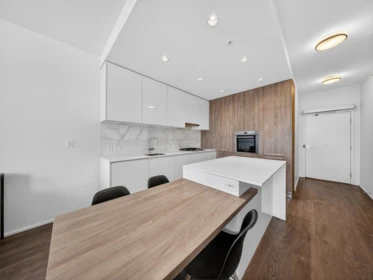 808 1955 Alpha Way, Burnaby, BC, Burnaby — Apartment/Condo for sale