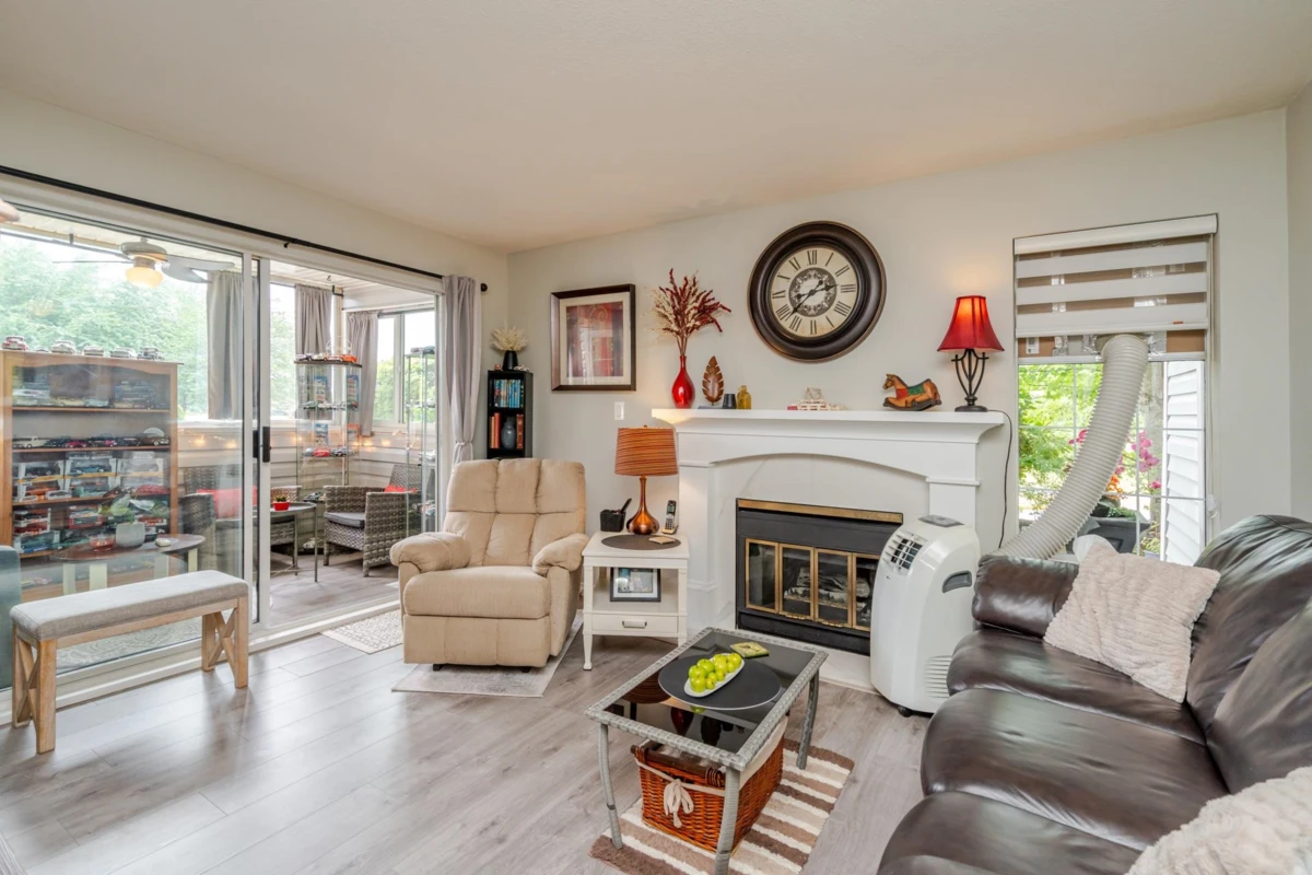 Living Room Photo of 103 11578 225 Street, Maple Ridge, BC