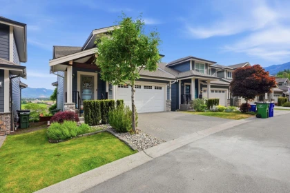37 50634 Ledgestone Place, Chilliwack, BC, Chilliwack — Single Family Residence for sale