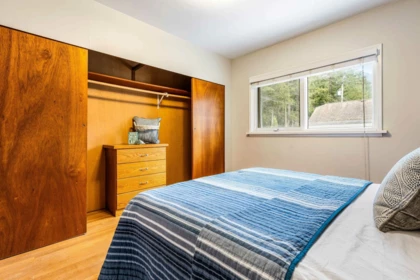 Mudroom Photo of 404 Birch Street, Cultus Lake, BC