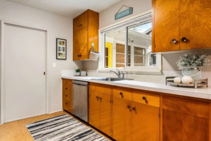 Office / Den Photo of 404 Birch Street, Cultus Lake, BC
