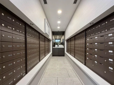 Hallway Photo of 3403 1888 Gilmore Avenue, Burnaby, BC