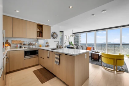Primary Bedroom Photo of 4207 4720 Lougheed Highway, Burnaby, BC