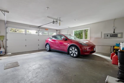Mudroom Photo of 1404 Townline Road, Abbotsford, BC