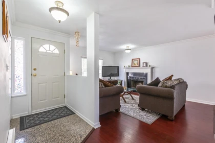 Primary Bathroom Photo of 158 10077 156 Street, Surrey, BC