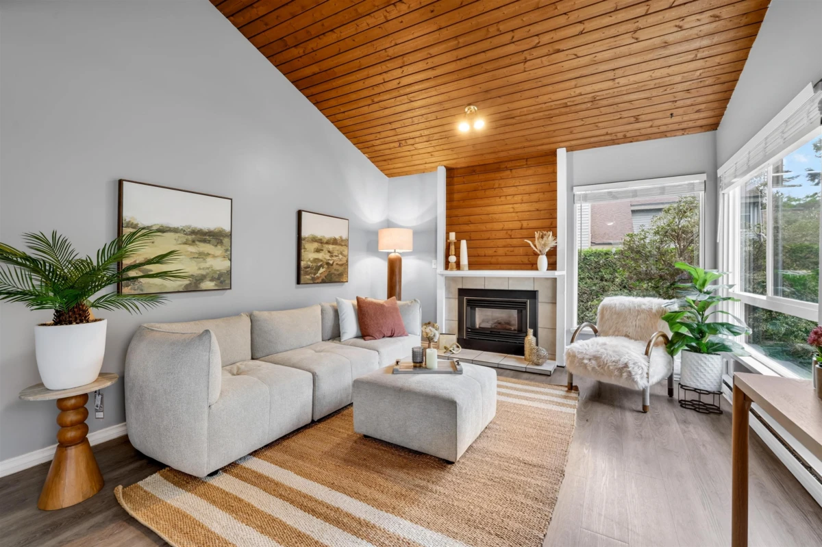 Family Room Photo of 6226 E Greenside Drive, Surrey, BC