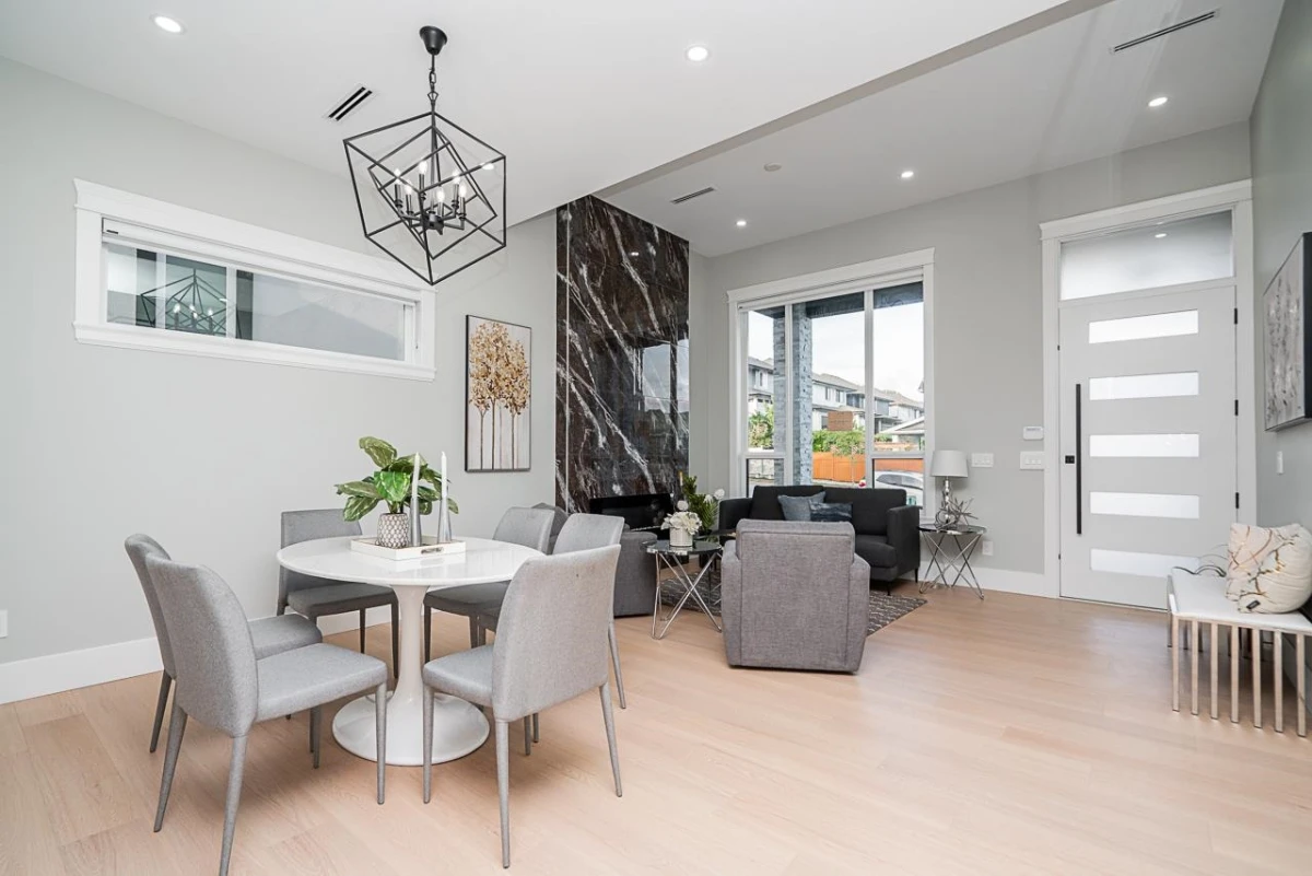 Dining Area Photo of 1715 167 Street, Surrey, BC