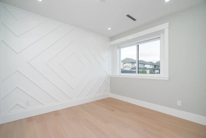Garage Interior Photo of 1715 167 Street, Surrey, BC