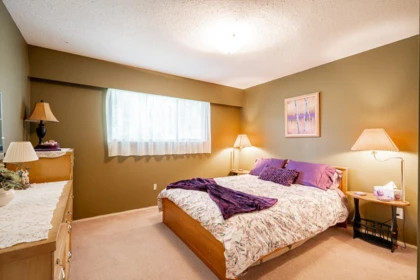 Garage Interior Photo of 20571 46a Avenue, Langley, BC
