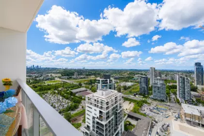 Backyard Photo of 3607 2311 Beta Avenue, Burnaby, BC