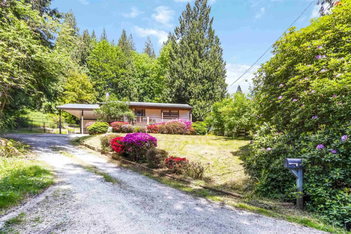 Exterior Rear Photo of 31747 Viewcrest Avenue, Mission, BC