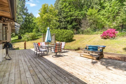 Front Yard Photo of 31747 Viewcrest Avenue, Mission, BC