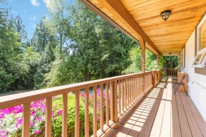 Hallway Photo of 31747 Viewcrest Avenue, Mission, BC