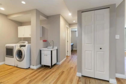 Laundry Room Photo of 31747 Viewcrest Avenue, Mission, BC